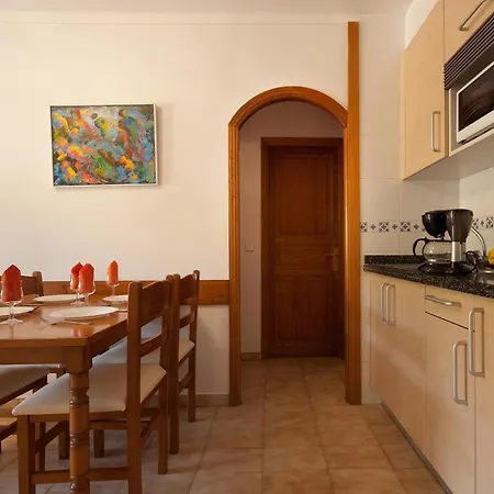 Apartamento Pinos Altos 09 *